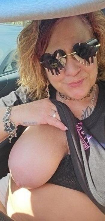 215-207-1781, 37  female escort, Yakima