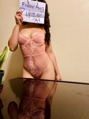 2068513216, female escort, Yakima
